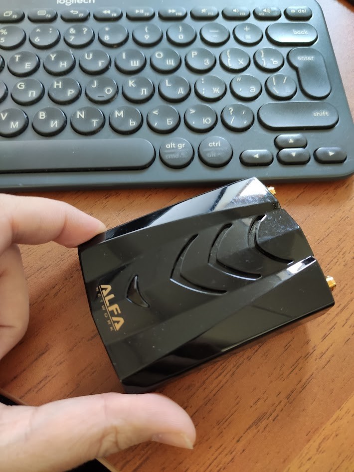 ALFA Network AWUS036ACH чипсет RTL8812AU(не берите версии без порта type-c)