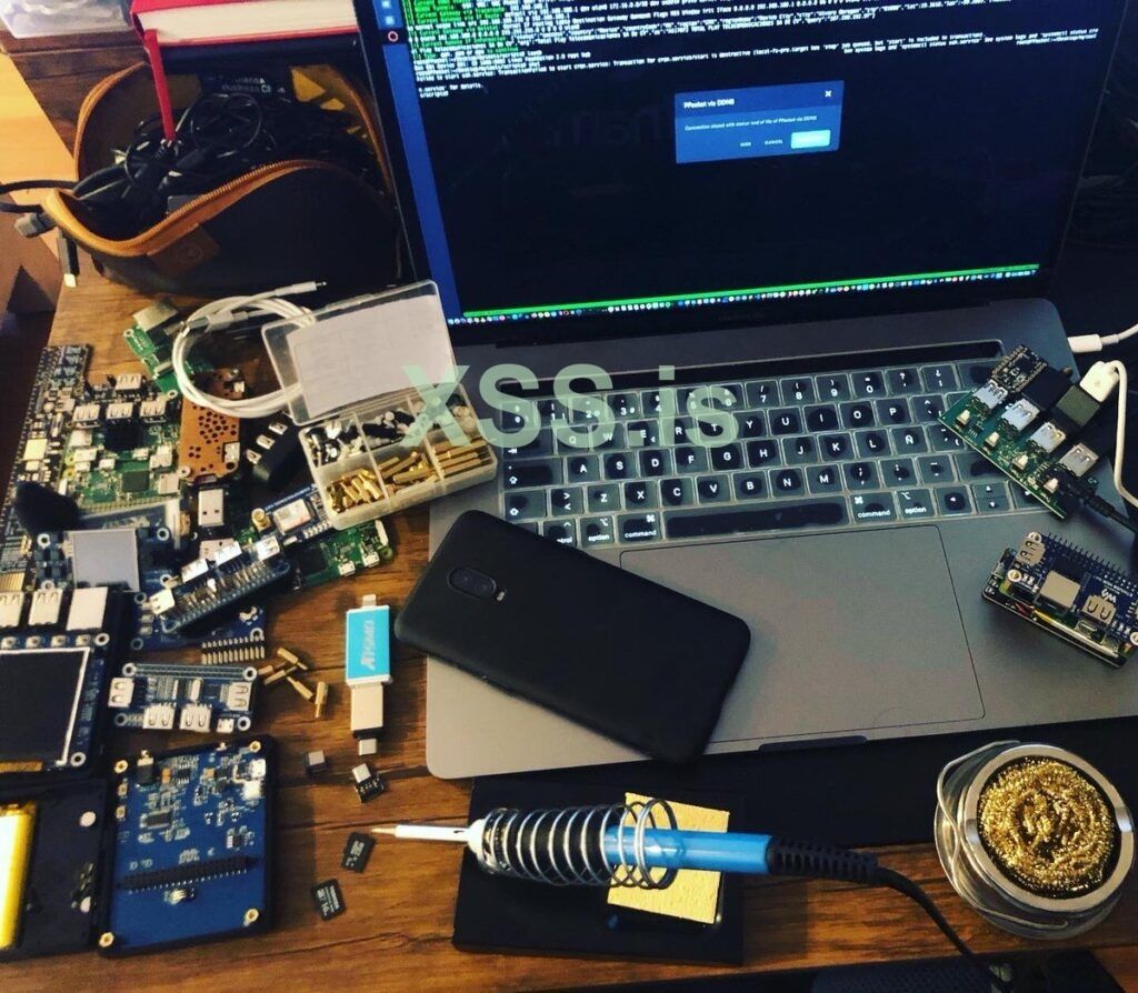 hardware-hacking-hide01.ir_-1024x894.jpg